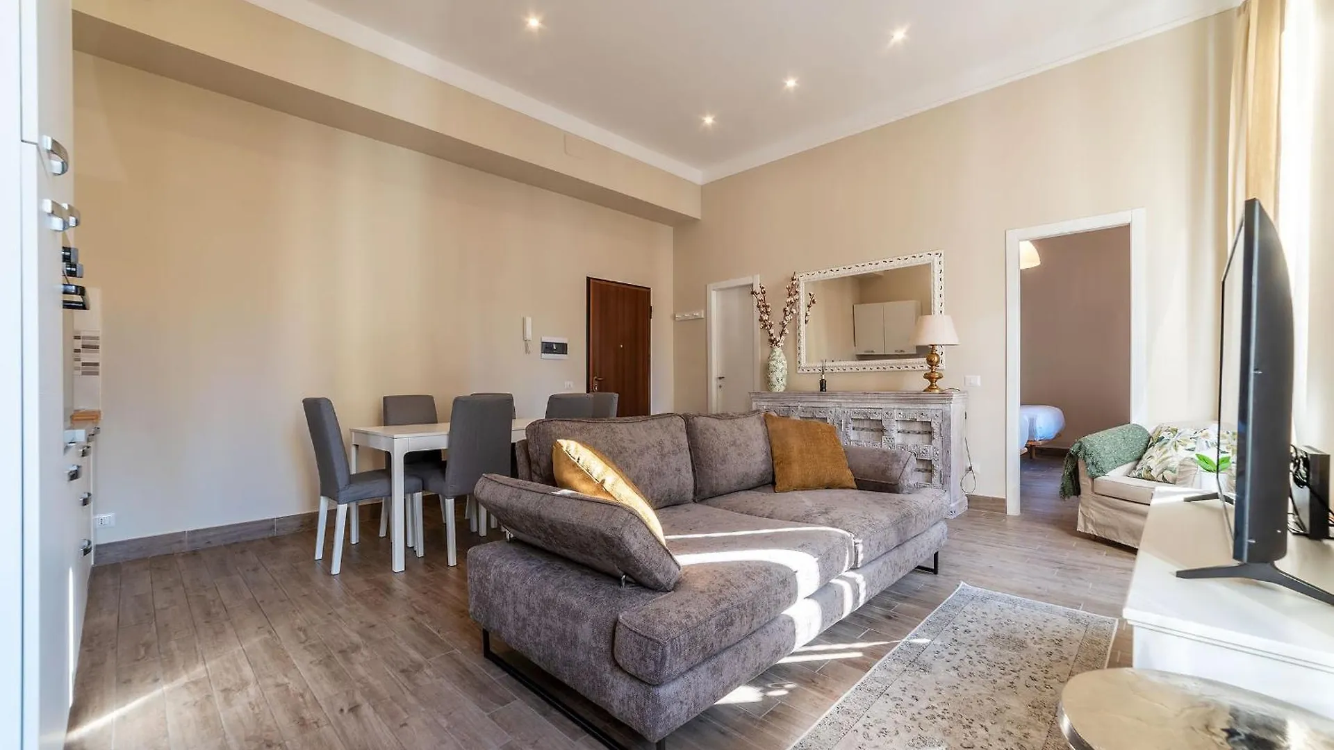 Apartment Hospitalityrome Luminoso Appartamento Italy