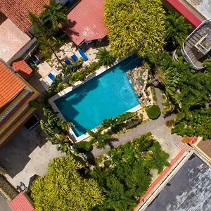 Tropical Garden Apartment Boca Chica